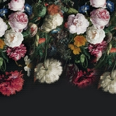  Фотообои Цветы на чёрном фоне Артикул 34204 на заказ по своим размерам от ТМ Walldeco в интерьере. Вариант 9