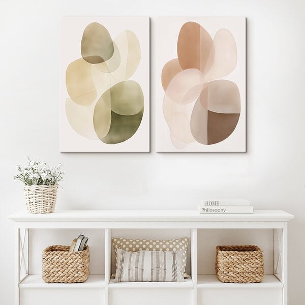 Soft shapes in harmonious tones