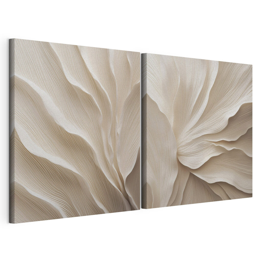 Delicate layers of flowing design