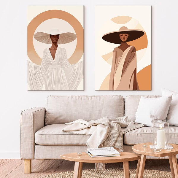 Woman wearing a hat and a robe
